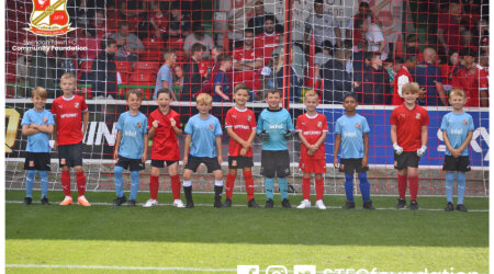 U7s and U8s on the Pitch at Half-Time!