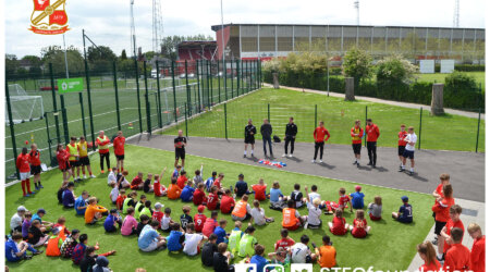 Scott Twine Visits our Holiday Course Participants!